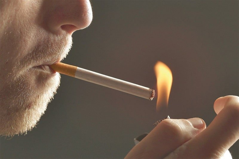 تأثیر سیگار بر پوست - آوا اودیولوژی