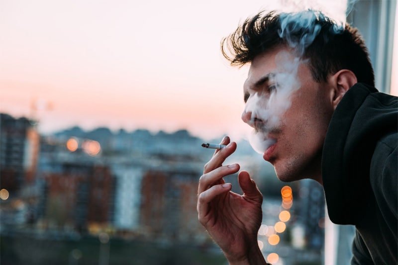 سیگار کشیدن بعد از عمل بینی